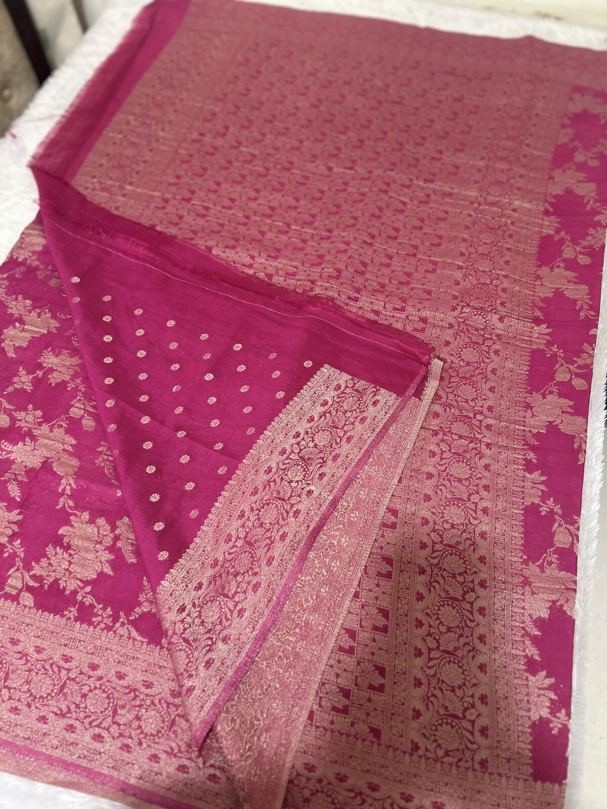 Chaaya Elegance — Pink Banarasi Georgette Saree — photo 1