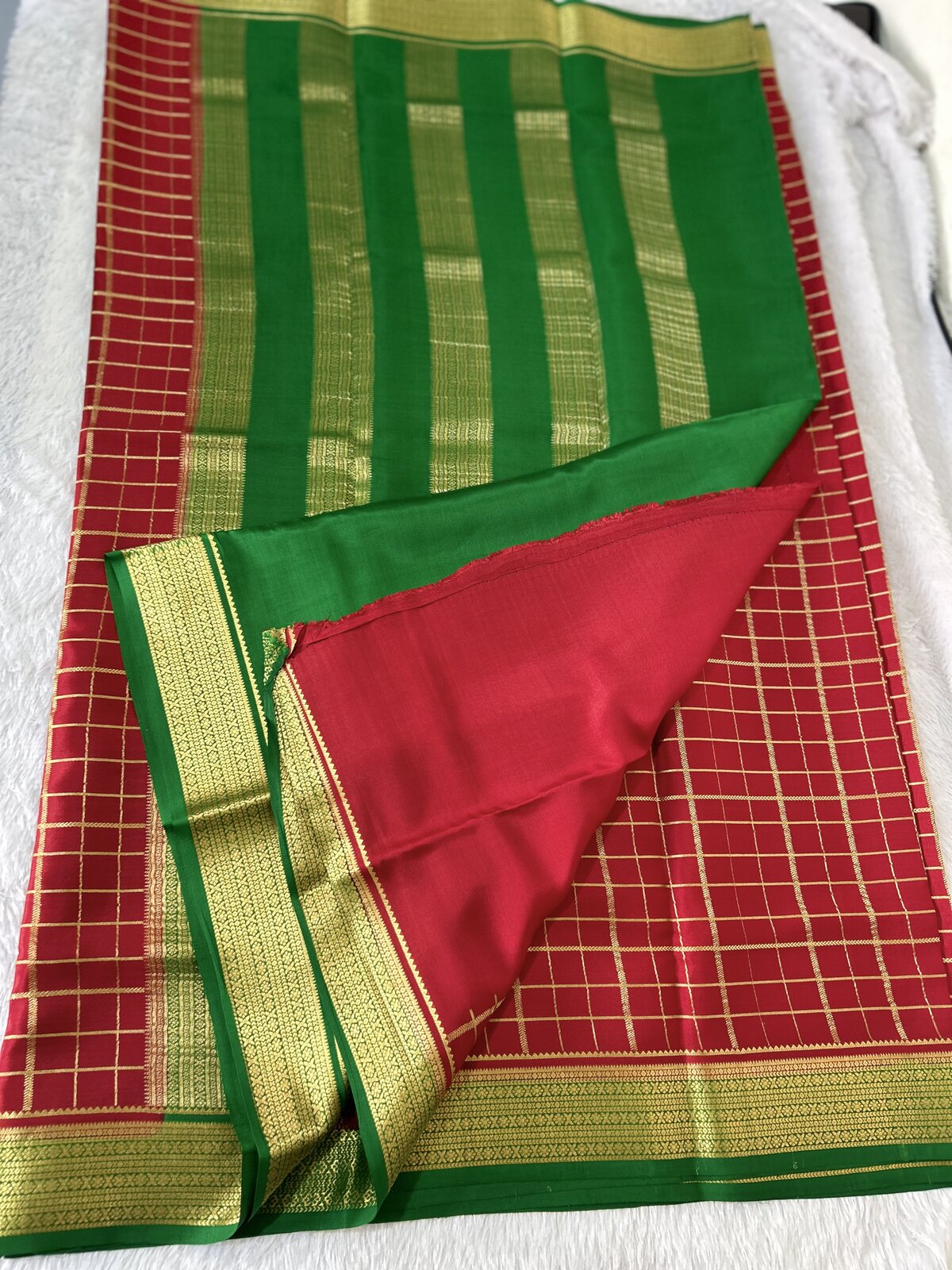 Tanmaya Weave — Red with Green Border Pure Crepe Silk Saree — photo 1